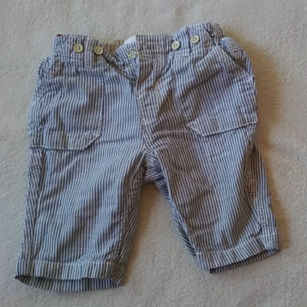 H&M conscious reclaimed searsucker baby shorts